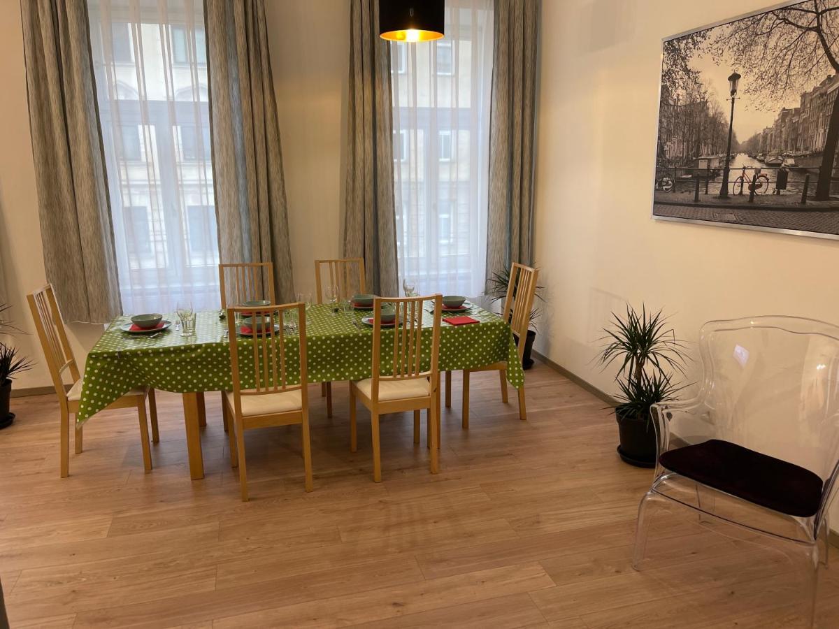 Gesamte Unterkunft für 6 Personen Viena Exterior foto